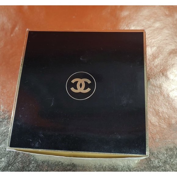 Vintage NOS Chanel NO. 5 Body Powder - Picture 14 of 16